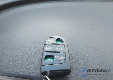 2015 Chrysler 200 C z USA, uszkodzony, nr VIN 1C3CCCCB6FN534767